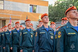 В Академии прошла торжественная линейка, посвященная Дню знаний