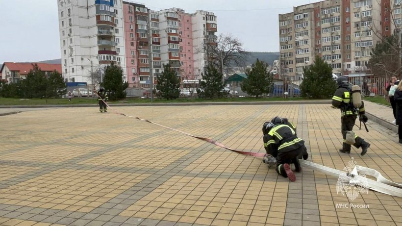 БЕЗОПАСНЫЙ УРОК ДЛЯ ОБУЧАЮЩИХСЯ НАЧАЛЬНЫХ КЛАССОВ