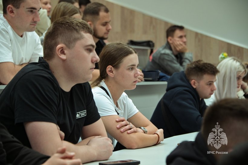 В Академии продолжаются вступительные испытания для лиц, поступающих по программам высшего образования заочной формы обучения