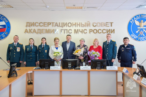 В Академии состоялся выпуск адъюнктов заочной формы обучения