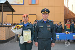 В Академии прошла торжественная линейка, посвященная Дню знаний