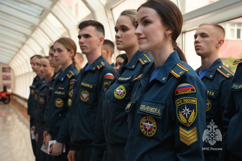 Поисковикам отряда «ФИПО-АГПС» была вручена высокая общественная награда