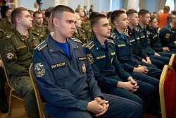 Обучающиеся Академии встретились с российскими военкорами