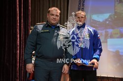 В Ногинском спасательном центре прошла торжественная церемония закрытия Чемпионата МЧС России по многоборью спасателей