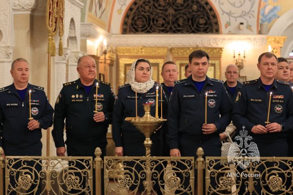 Личный состав Академии принял участие в богослужениях в честь празднования иконы Божией Матери «Неопалимая Купина»