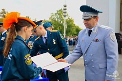 В Москве первокурсники Академии ГПС МЧС России приняли Присягу