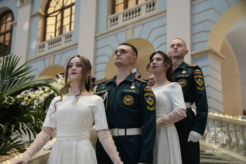 Обучающиеся Академии стали участниками IX Международного Кремлёвского благотворительного кадетского бала