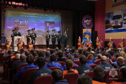 В Ногинском спасательном центре прошла торжественная церемония закрытия Чемпионата МЧС России по многоборью спасателей