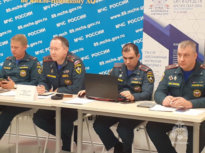 В Арктике прошли первые ИТ-соревнования хакатон «Дистанционный арктический мониторинг»