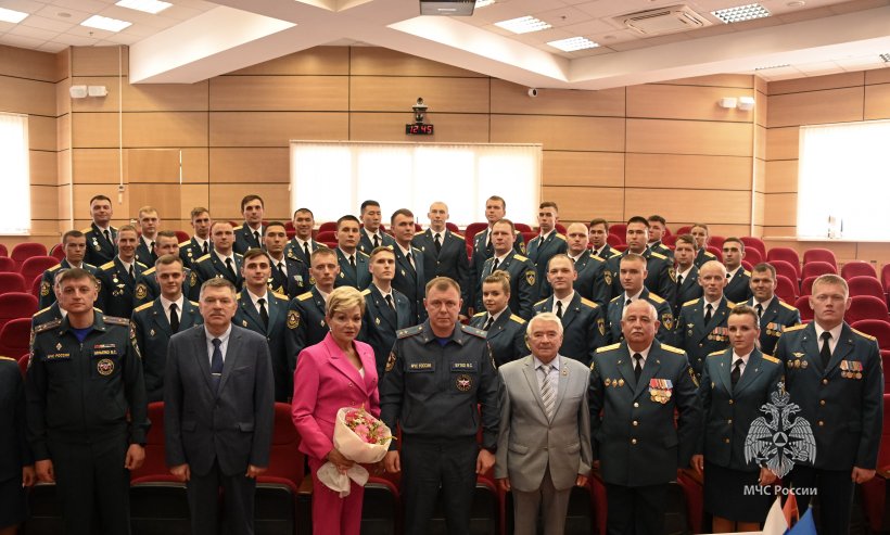 В Академии ГПС МЧС России состоялся выпуск из адъюнктуры 
