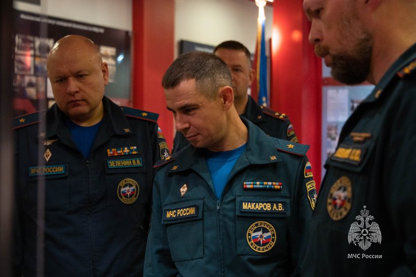 Директор Департамента образовательной и научно-технической деятельности ознакомился с работой Академии