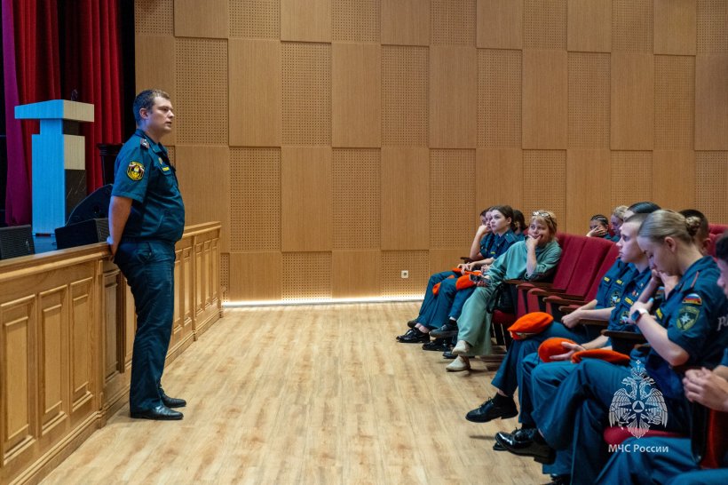 Академию посетили учащиеся кадетского класса «Спасатель» МБОУ СОШ №3