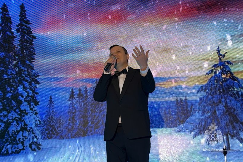 Сотрудники и курсанты Академии выступили в военном госпитале имени А.А. Вишневского