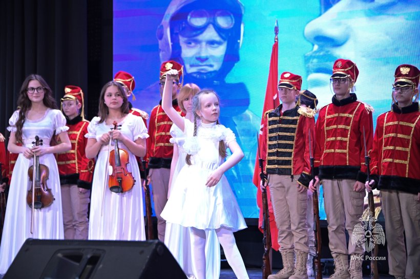 Сегодня в Академии состоялось открытие VI Фестиваля кадетских классов и школ имени Героя России Евгения Николаевича Чернышёва.