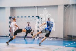  Завершились соревнования по мини-футболу в рамках Спартакиады Академии
