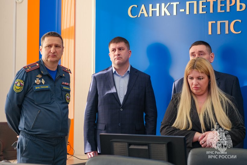 В Санкт-Петербурге обсудили вопросы формирования государственного задания в МЧС России