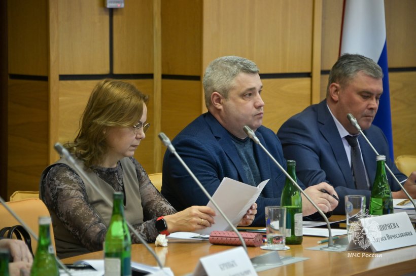 На базе Академии прошло заседание учебно-методического совета МЧС России под председательством заместителя директора Департамента образовательной и научно-технической деятельности МЧС России Виталия Штаймеца.