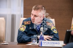Заместитель главы МЧС России Вячеслав Бутко встретился со слушателями Академии