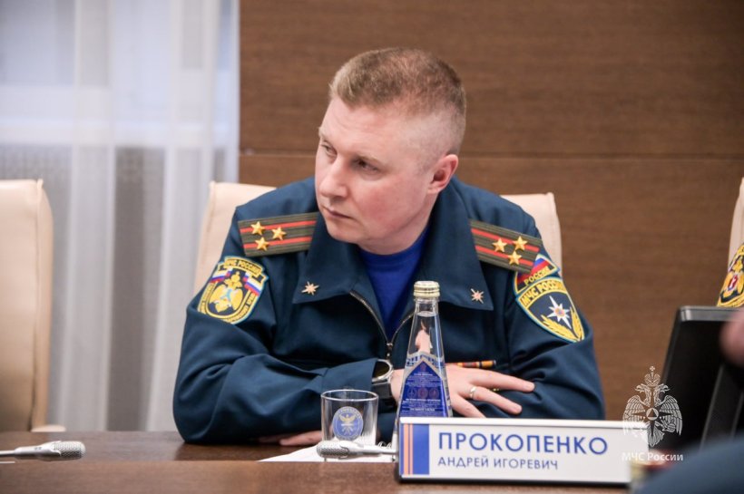Заместитель главы МЧС России Вячеслав Бутко встретился со слушателями Академии