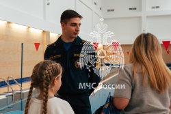 В Академии ГПС МЧС России побывали дети защитников Отечества