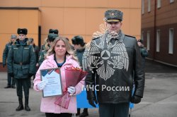 На плацу состоялось ежемесячное построение постоянного и переменного состава Академии