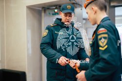 В Академии прошла традиционная акция «Георгиевская ленточка»