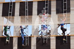 Завершились Всероссийские соревнования МЧС России по пожарно-спасательному спорту, посвященные памяти Героя Российской Федерации Е.Н. Чернышева