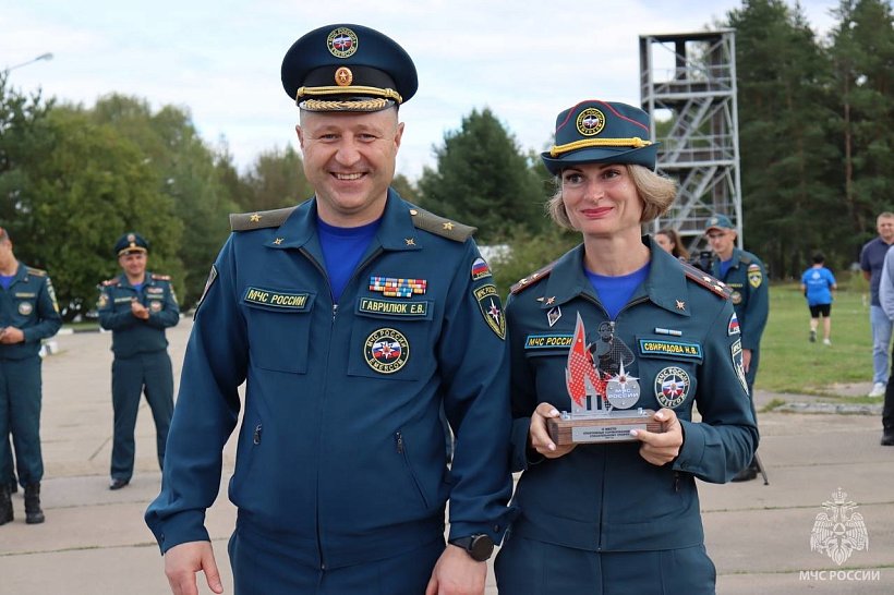 В Ногинском спасательном центре МЧС России завершилось первое соревнование по спасательному спорту