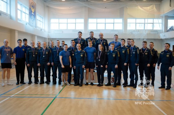 Подведены итоги Спартакиады Академии по классическому жиму среди постоянного и переменного состава вуза