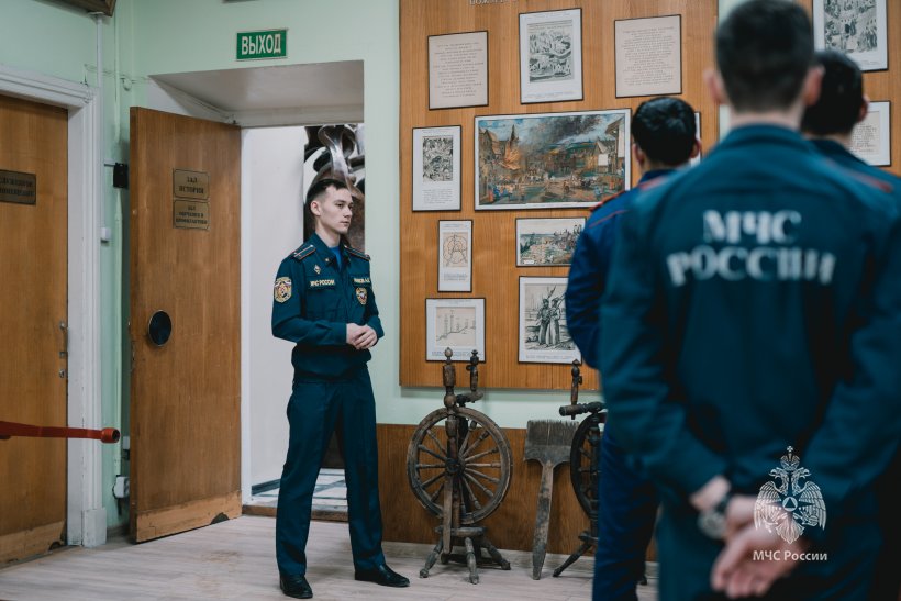 Курсанты Академии посетили Музей пожарной охраны Москвы