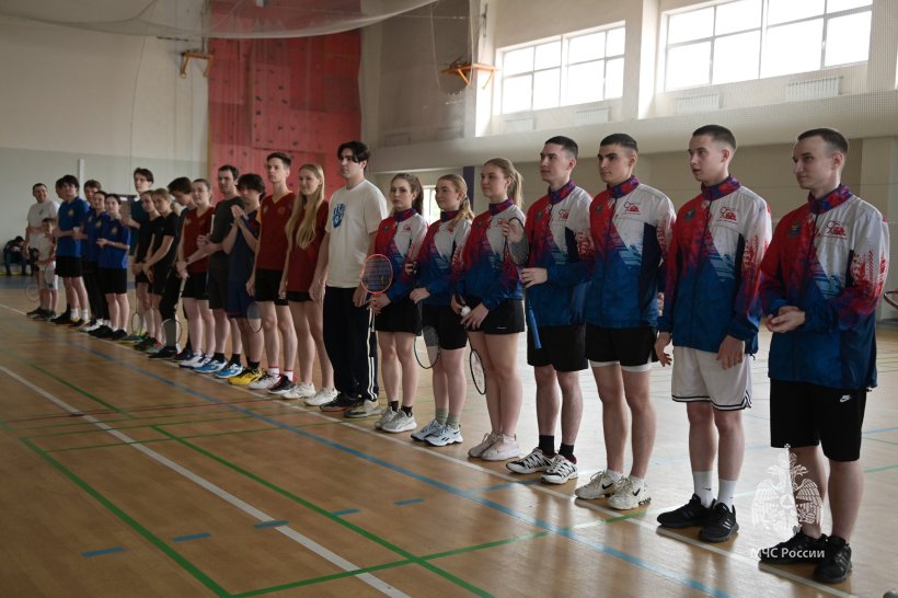 В Академии состоялись соревнования по бадминтону