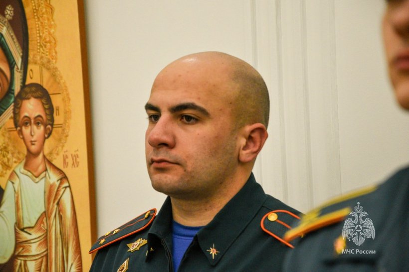 В храме великомученика Георгия Победоносца при Академии прошла рождественская литургия