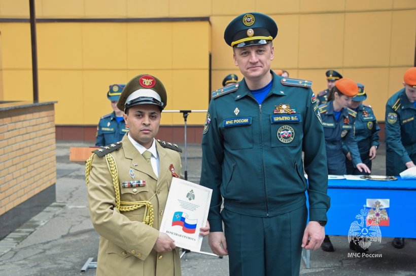 В Академии состоялось торжественное построение ко Дню пожарной охраны