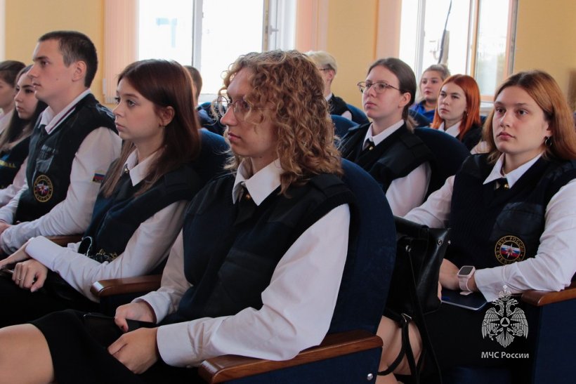 Состоялось организационное собрание для студентов-первокурсников Института управления и комплексной безопасности и их родителей