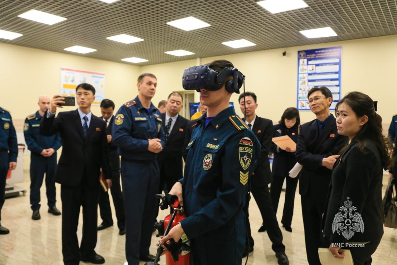 Академию посетила делегация КНДР