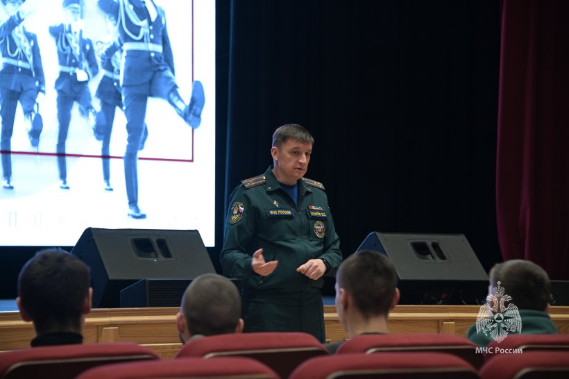 Академию посетили волонтеры Международной выставки-форума «Россия» 