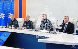 Глава МЧС вручил преподавателям Академии госнаграды 