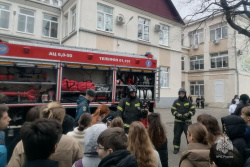 Безопасный урок провели в Геленджике