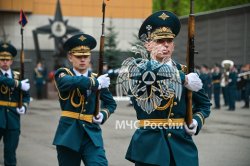 в Академии состоялось торжественное построение ко Дню пожарной охраны