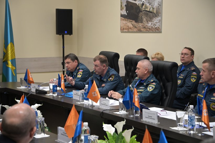 Начальник Академии принял участие в заседании Совета начальников вузов МЧС России