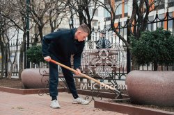 В Академии прошёл традиционный субботник