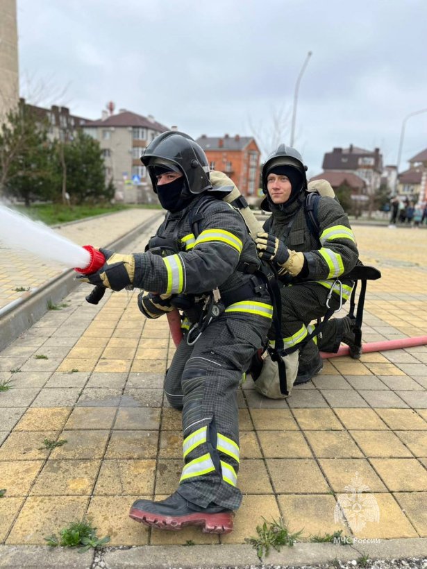 БЕЗОПАСНЫЙ УРОК ДЛЯ ОБУЧАЮЩИХСЯ НАЧАЛЬНЫХ КЛАССОВ