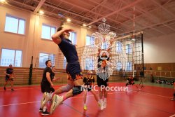  Сборная команда Академии одержала победу в турнире по волейболу