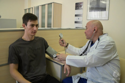 Абитуриенты сдали вступительный экзамен по математике