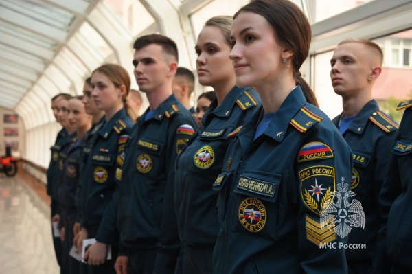 Поисковикам отряда «ФИПО-АГПС» была вручена высокая общественная награда