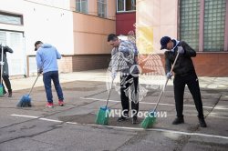 В Академии состоялся традиционный субботник