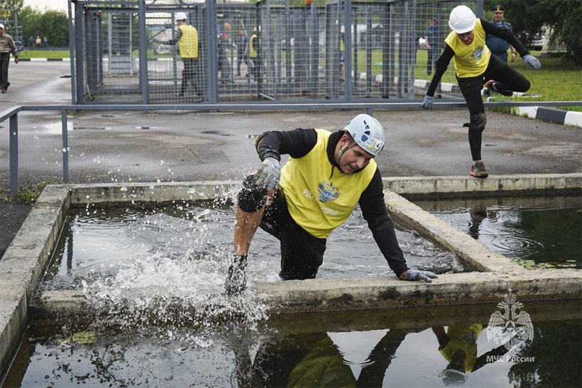 Открытые соревнования «ВЫЗОВ 01» прошли в спасательном центре в Подмосковье