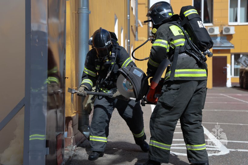 Академия открыла двери для будущих абитуриентов и их родителей