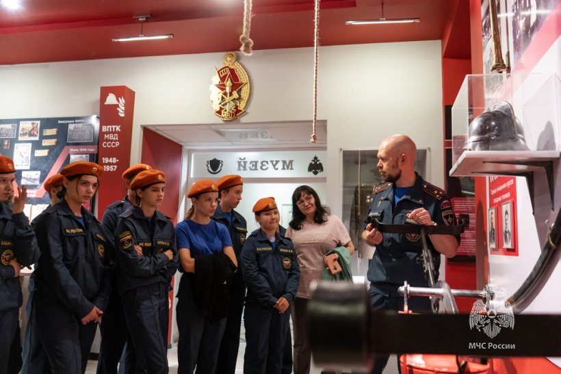 Академия открыла двери для учащихся кадетского класса из Приморского края