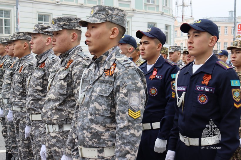 Парадные расчеты Академии приняли участие в Парадах Победы